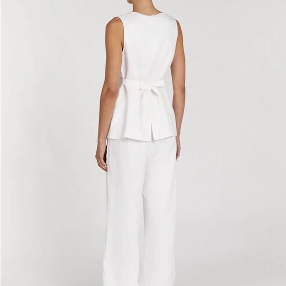 DISSH ALESSIA WHITE LINEN
VEST TOP Size: US 4 NWT - Picture 5 of 14